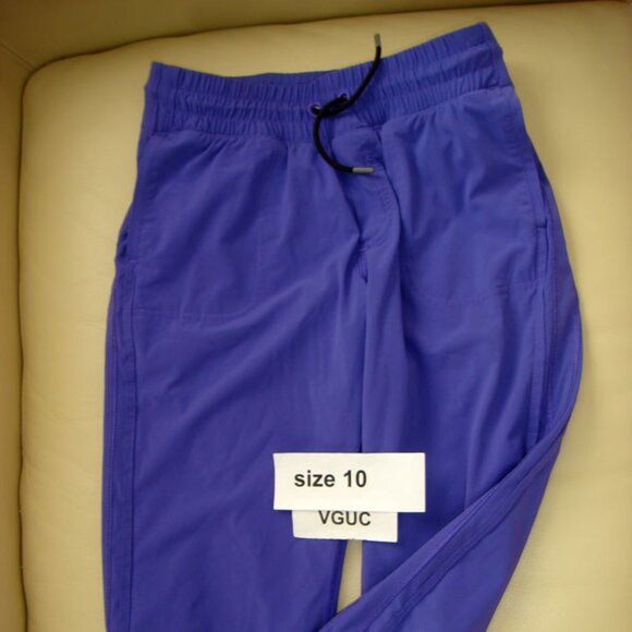 Ivivva by Lululemon🍋 Skill Leader Crop joggers purple lined size 10 - Picture 3 of 5